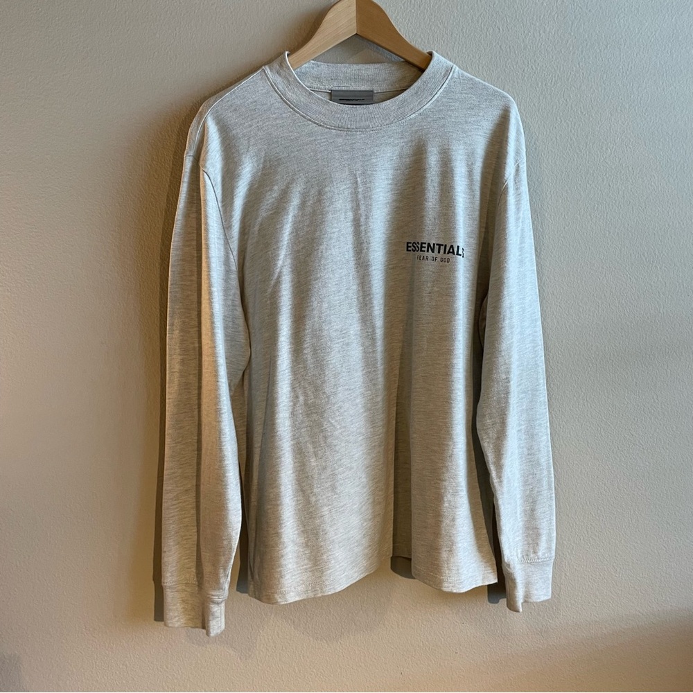 Essentials fear of god long sleeve tshirt size small in light grey